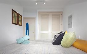 Picasso'S Dream Cozy & Chic Attic Plaza Merced